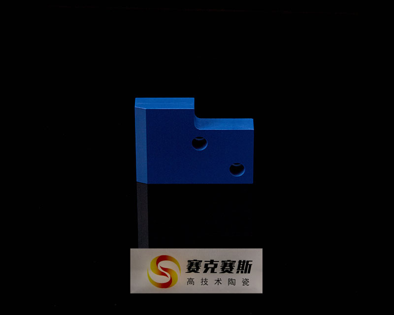ɫ
